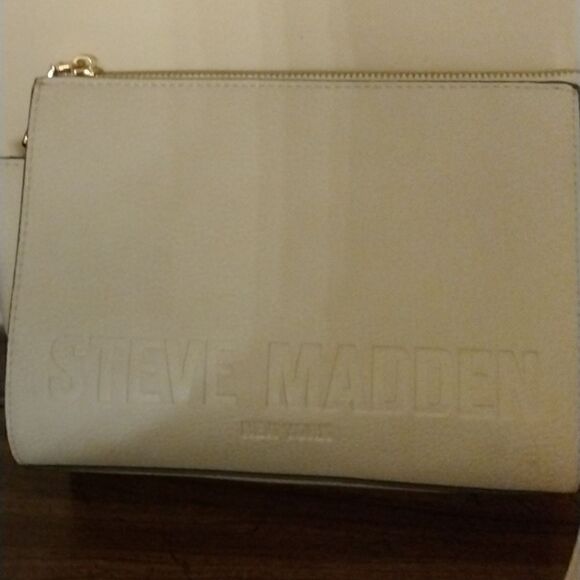 Steve Madden   - Picture 2 of 9